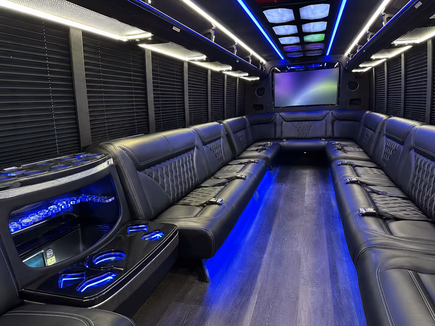 battle creek 20 passenger party bus inside