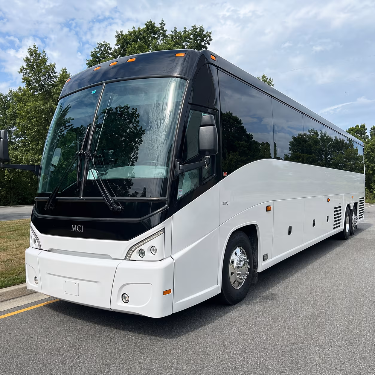 group transportation to kalamazoo venues wings event center and the state theatre